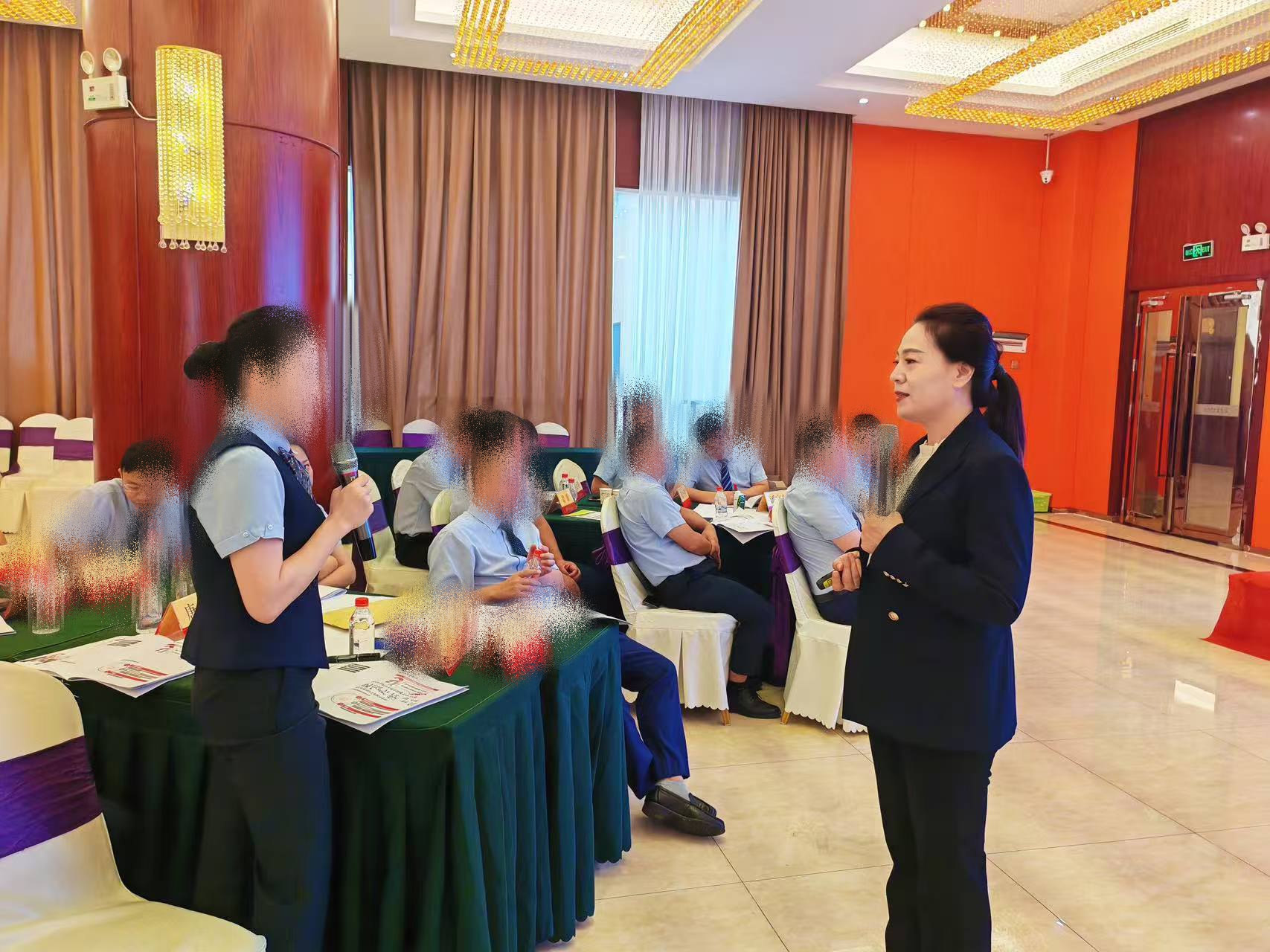 广西某农信社 《网点文明服务规范培训项目》